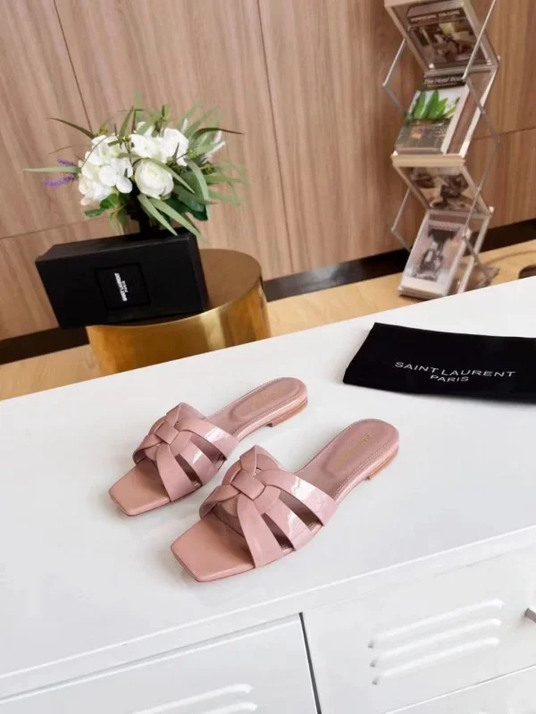 Replica YSL Fake Saint Laurent Tribute Slides In Powder Patent Leather 5