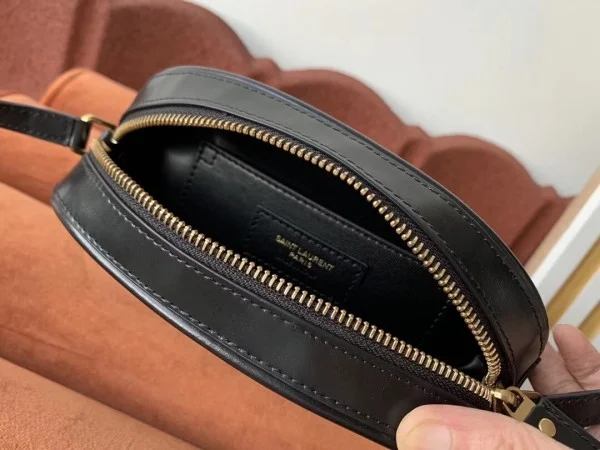 Replica YSL Fake Saint Laurent LE 61 Camera Bag In Black Leather 5