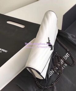 Replica YSL Monogram Saint Laurent Chain Wallet In White And Black Grain De Poudre Textured Matelassé Leather 360452